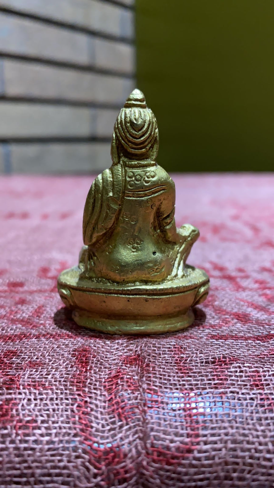 Brass Bhumisparsha Mudra Buddha Statue - Extra Small