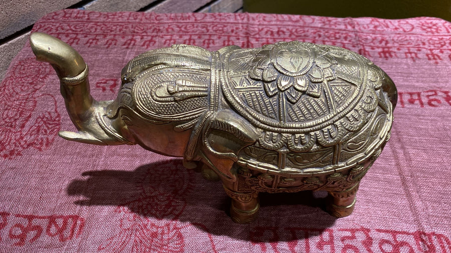brass elephant figurine for sale in Oregon